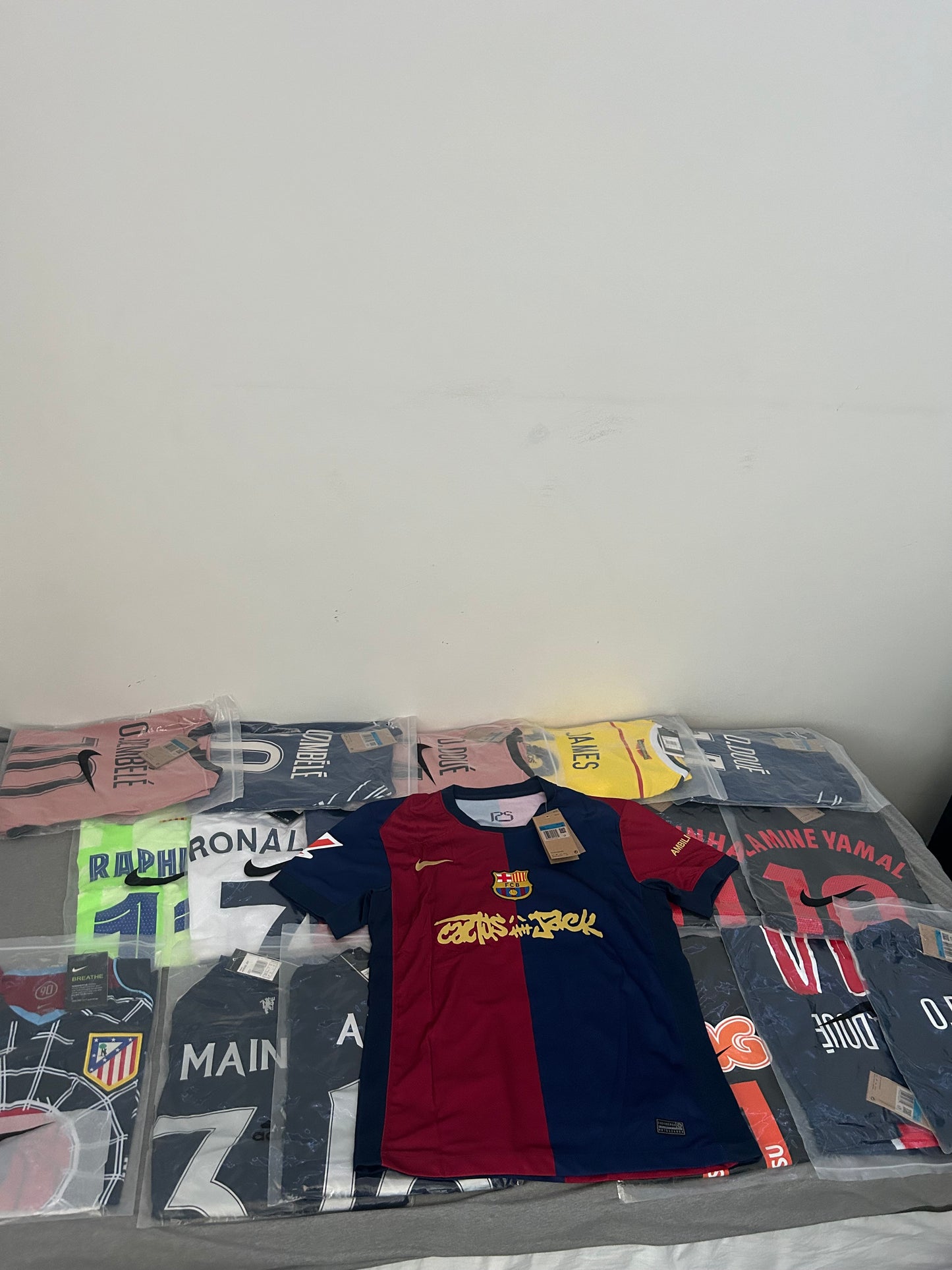 Premium Football Jersey Supplier £5.90 per Shirt